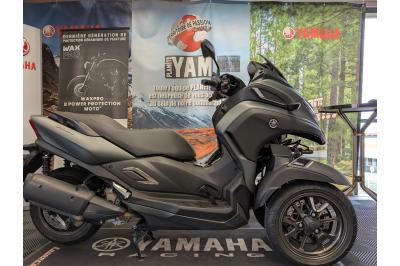 YAMAHA TRICITY 300