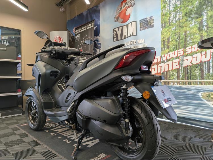 YAMAHA TRICITY 300 GARANTIE 1 AN 