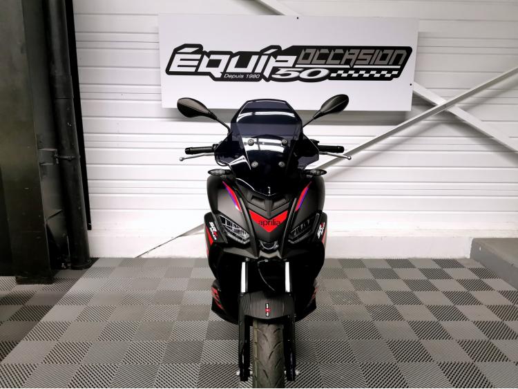 APRILIA SR 125 GT REPLICA - 1ERE MAIN - SR125
