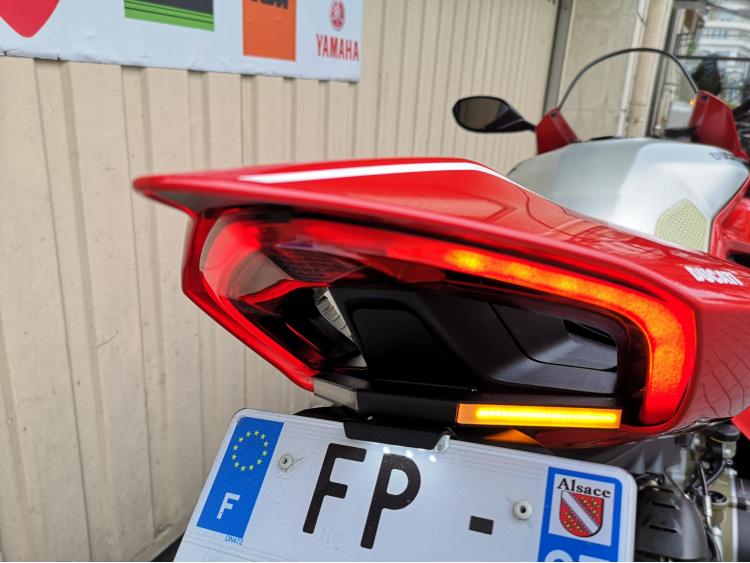 DUCATI PANIGALE V4R 