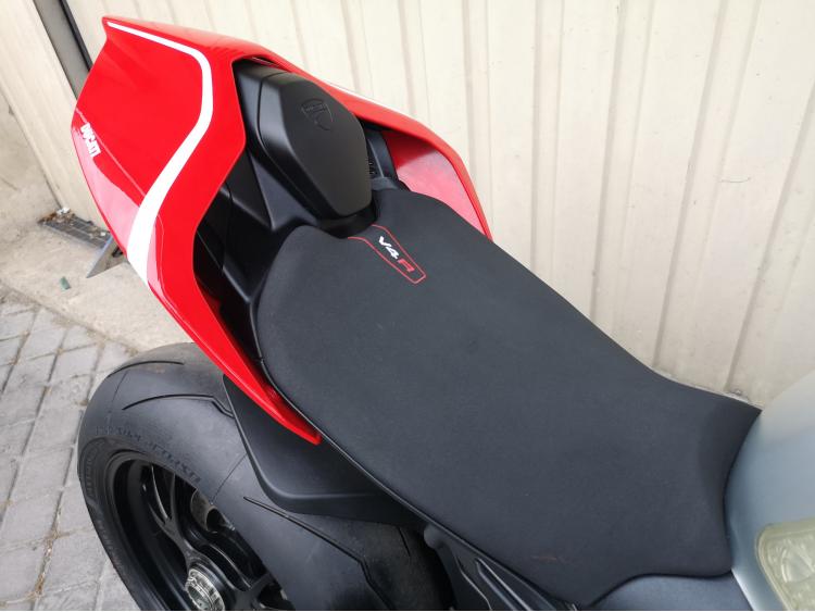 DUCATI PANIGALE V4R 