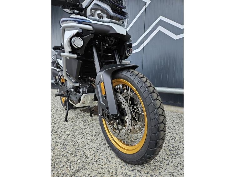 CF MOTO 800MT Explore Dispo Noir ou Blanc