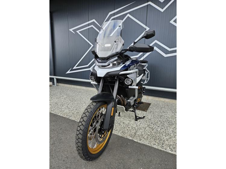 CF MOTO 800MT Explore Dispo Noir ou Blanc