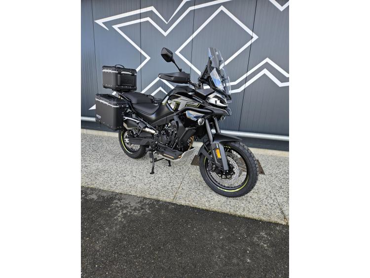 CF MOTO 800MT Explore Dispo Noir ou Blanc