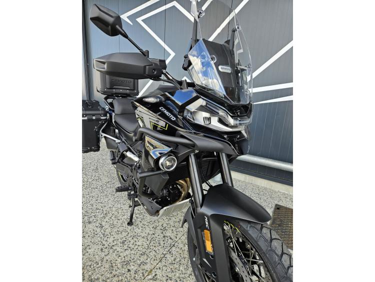 CF MOTO 800MT Explore Dispo Noir ou Blanc