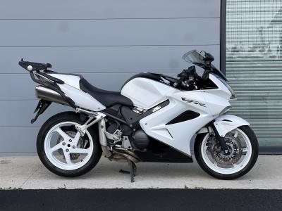 HONDA VFR 800 VTEC