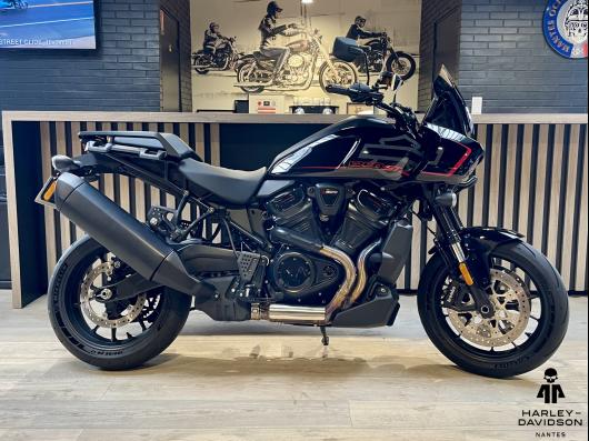 HARLEY-DAVIDSON ADVENTURE PAN AMERICA 1250 ST