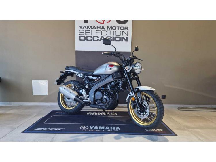 YAMAHA XSR 125 Legacy 99 € / mois