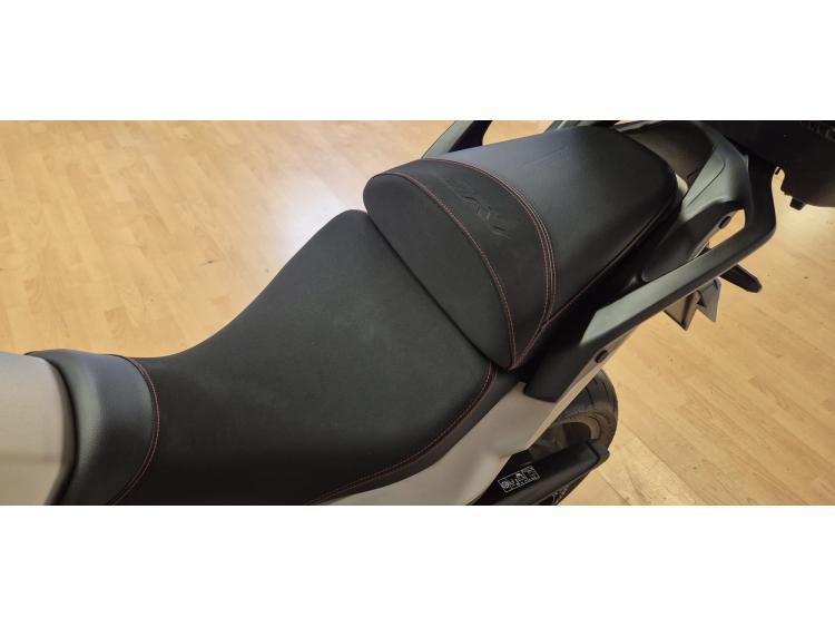 HONDA NT 1100 2025 -FINANCEMENT ET ASSURANCE POSSIBLES