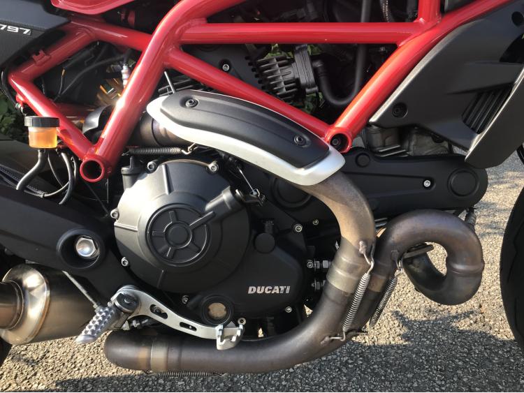DUCATI 797 MONSTER