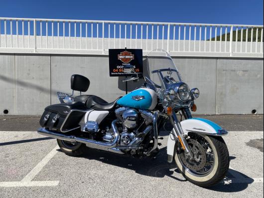 HARLEY-DAVIDSON TOURING ROAD KING 1688 CLASSIC