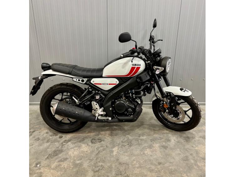 YAMAHA XSR 125
