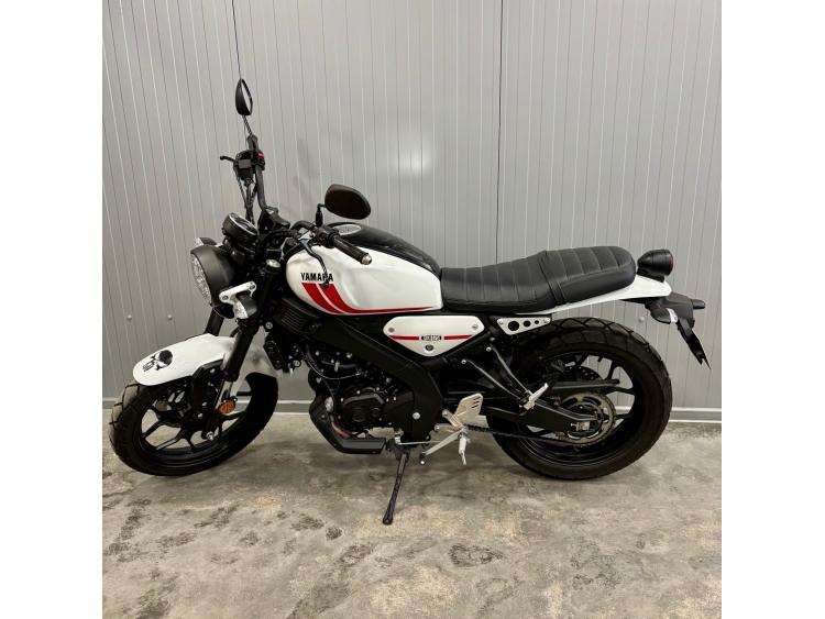 YAMAHA XSR 125