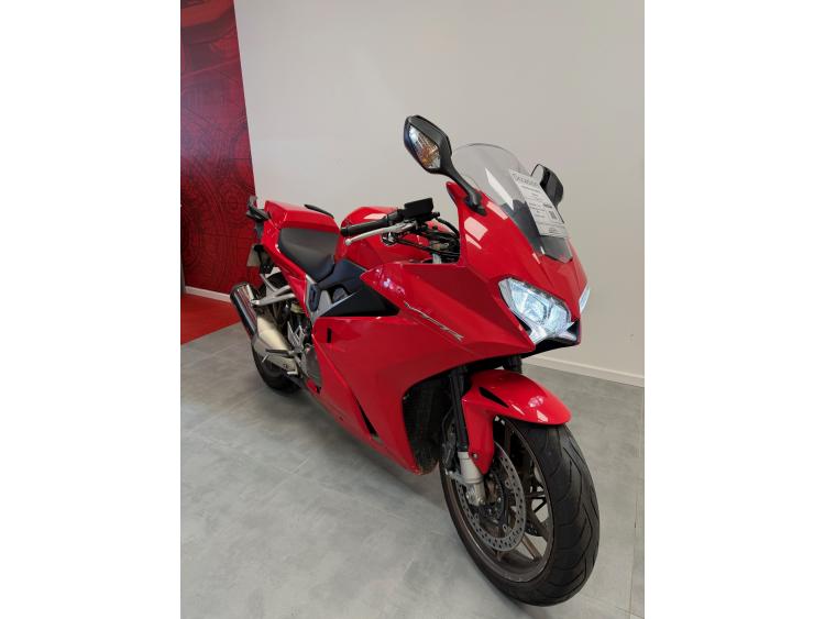 HONDA VFR 800 F