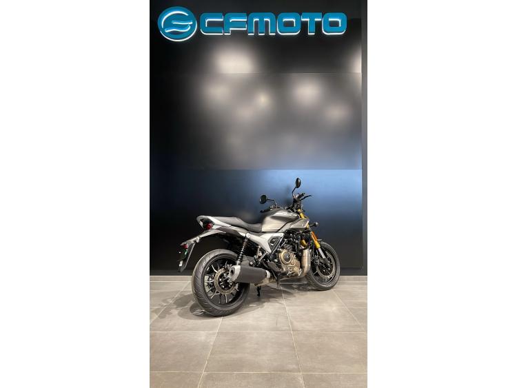 HERO MOTO CORP HUNK 440