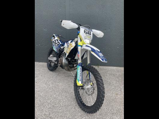 photo-annonce-husqvarna-te-300-rockstar_6717a5990e261381480567.jpg