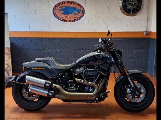 HARLEY-DAVIDSON SOFTAIL FAT BOB 1800