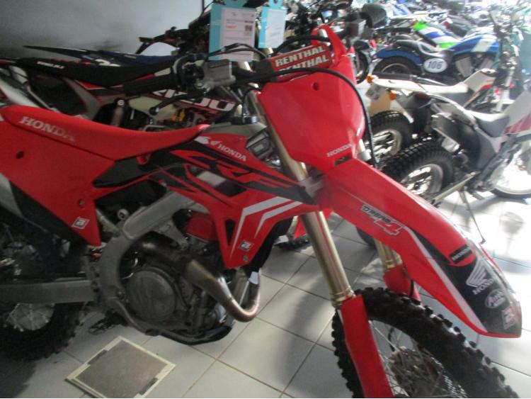 HONDA CR450F