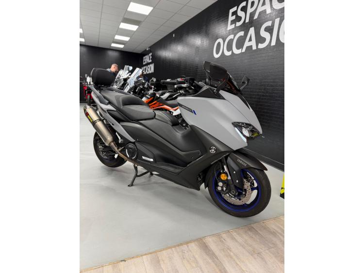 YAMAHA T-MAX 560 Icon Grey