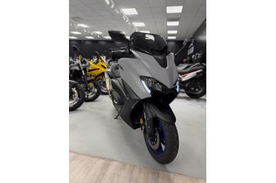 YAMAHA XP T-MAX 560