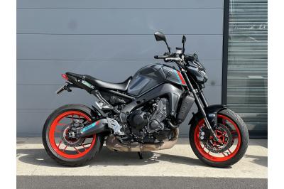 YAMAHA MT-09