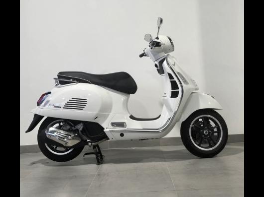 photo-annonce-vespa-gts-125-super_689b25ffbaa2c356862241.jpg