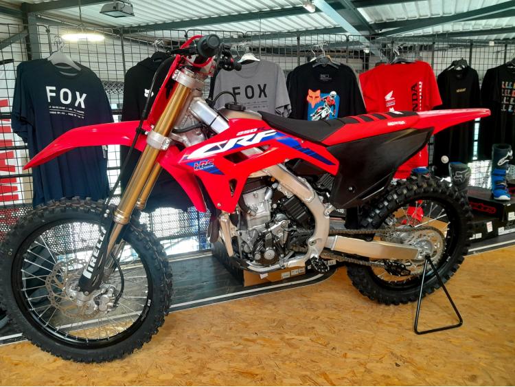HONDA CRF 250 R 2023