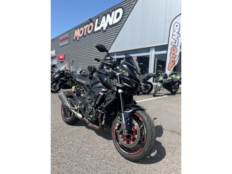 YAMAHA MT-10