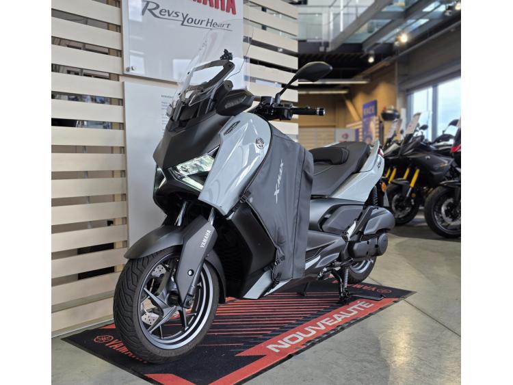 YAMAHA X-MAX 125 TECH MAX