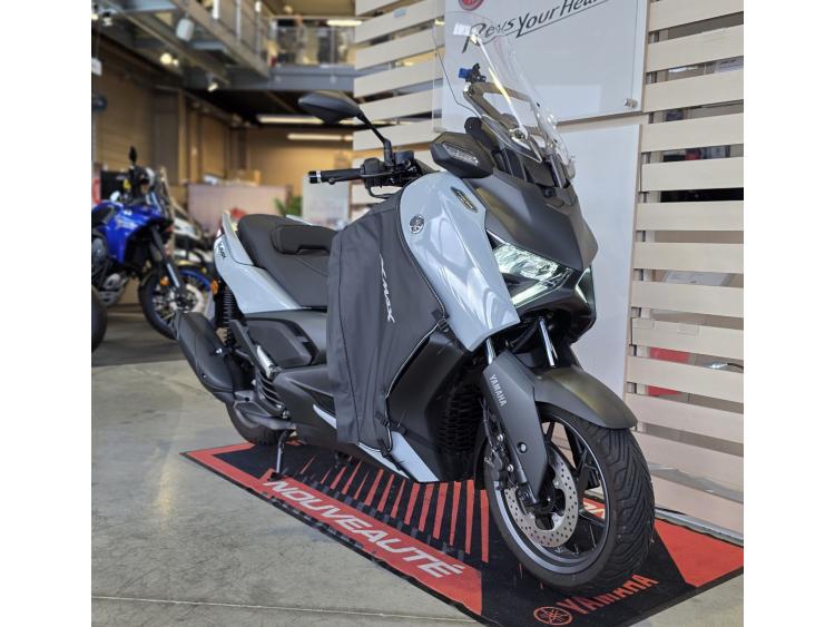 YAMAHA X-MAX 125 TECH MAX