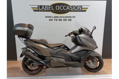 KYMCO AK 550