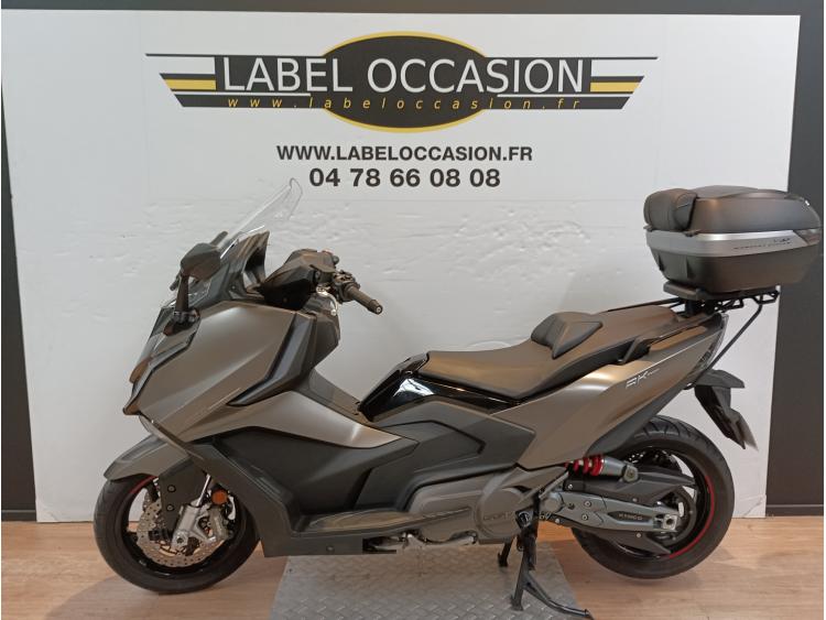 KYMCO AK 550