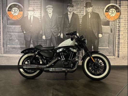 HARLEY-DAVIDSON SPORTSTER FORTY-EIGHT 1200