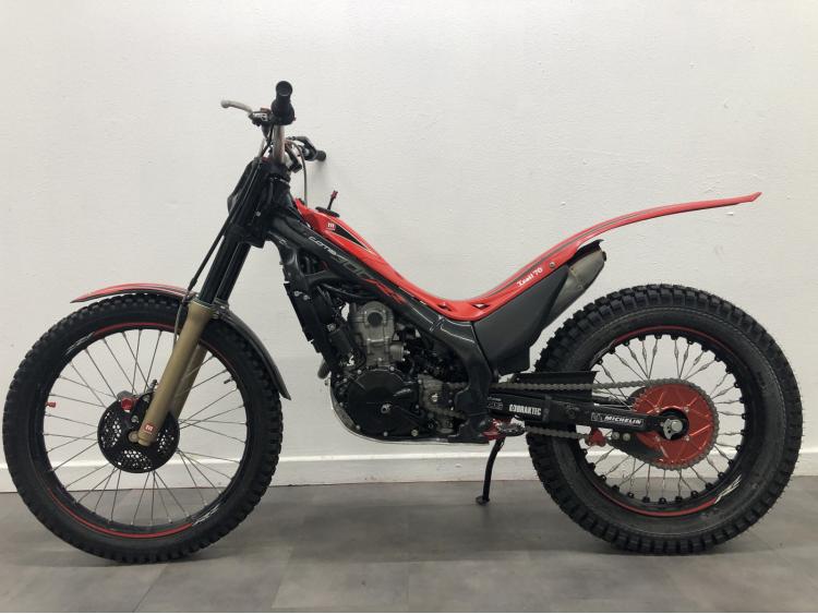 MONTESA COTA 300 RR SPECIAL EDITION
