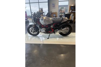 BMW R NineT