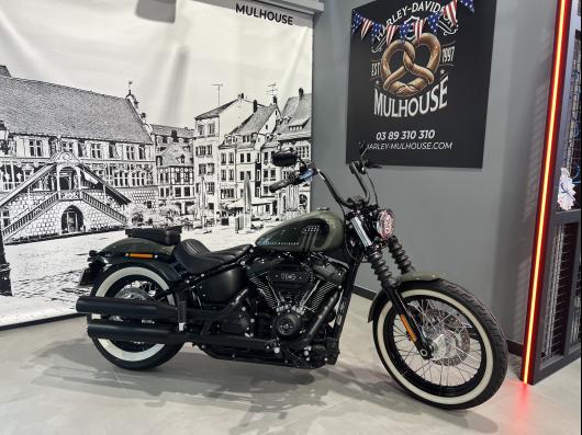 HARLEY-DAVIDSON SOFTAIL STREET BOB 1868