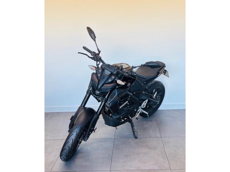 YAMAHA MT-125 ABS