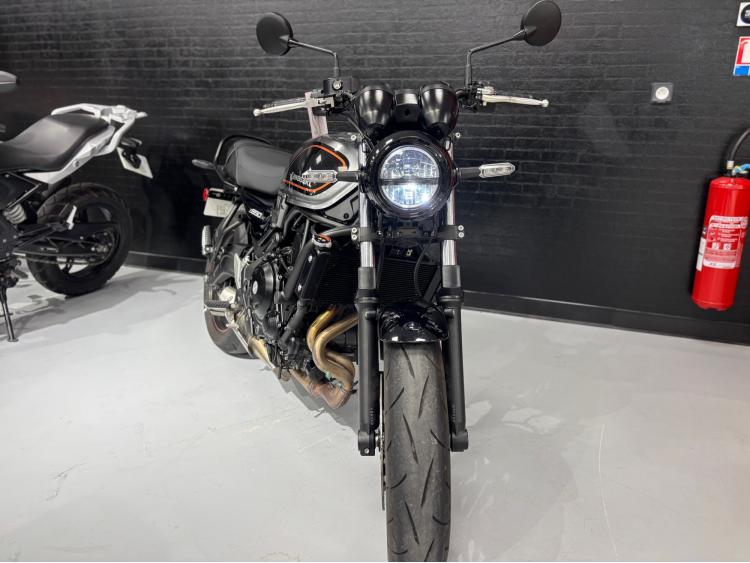 KAWASAKI Z 650 RS