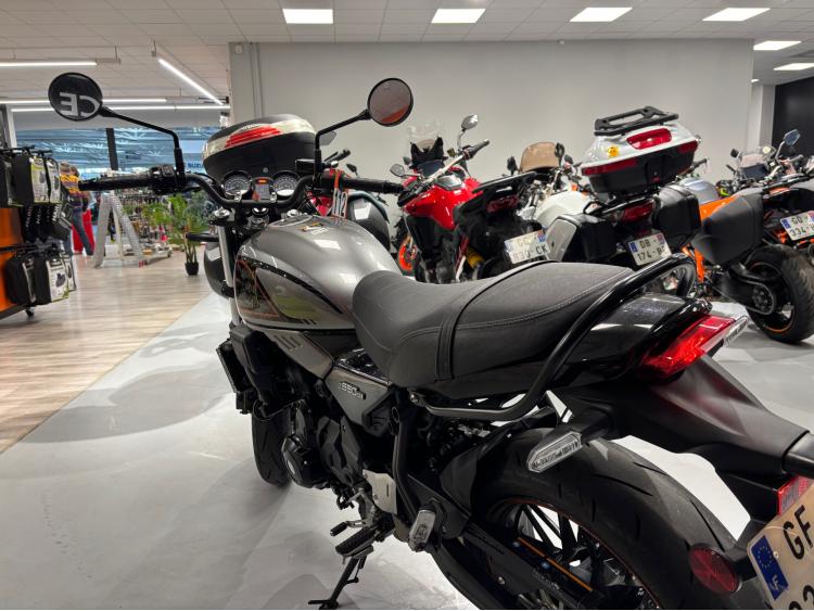 KAWASAKI Z 650 RS