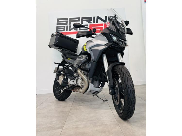 MOTO GUZZI STELVIO