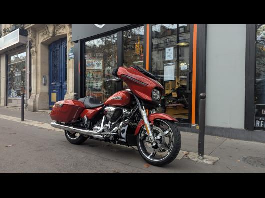 HARLEY-DAVIDSON TOURING STREET GLIDE 1923