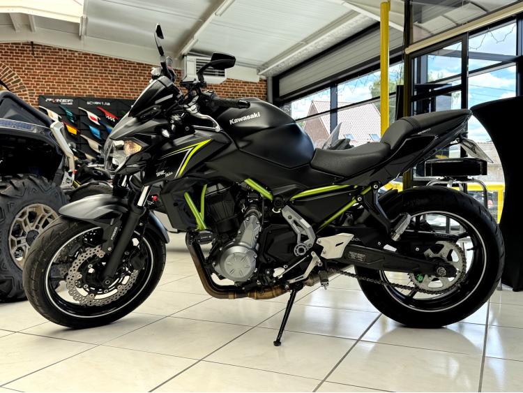 KAWASAKI Z650 A2 Z 650 - er6n sv sv650 mt07 mt 07 ninja cb cb650