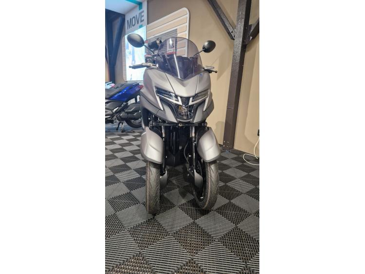 YAMAHA TRICITY 125
