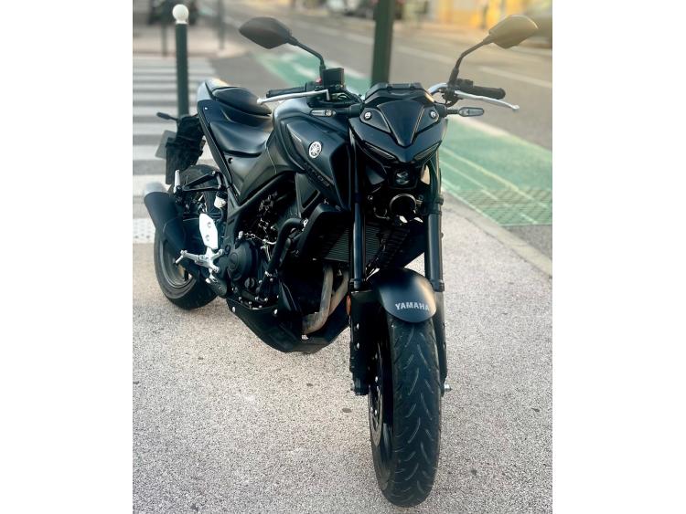 YAMAHA MT-03 300