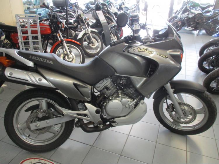 HONDA VARADERO 125