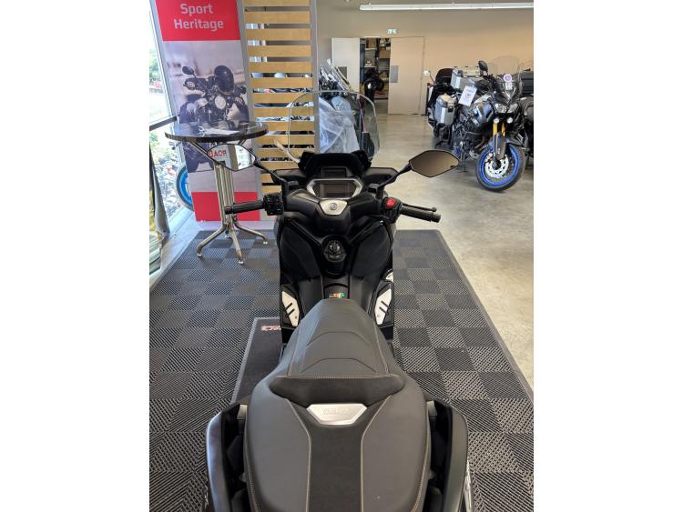 YAMAHA XMAX 300 Tech Max - GARANTIE CONSTRUCTEUR 10/25