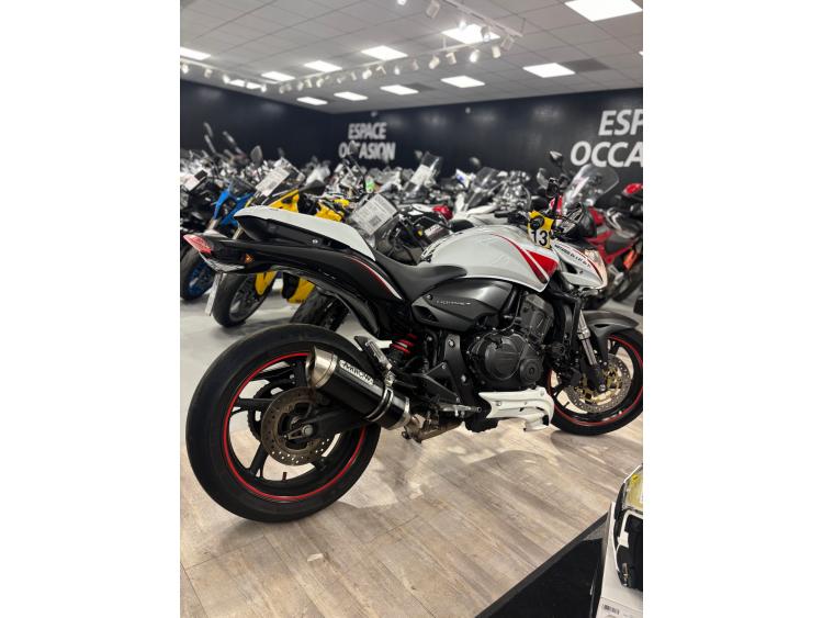 HONDA CB 600 F HORNET