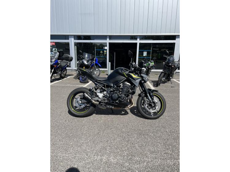 KAWASAKI Z 900