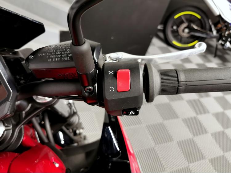 KAWASAKI Z 650 - Permis A2 - Z650 - 1ère main