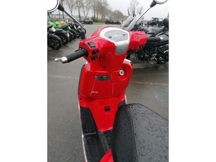 KYMCO LIKE 50 2021 5509 kms 1390€ / DSN MOTOS 33